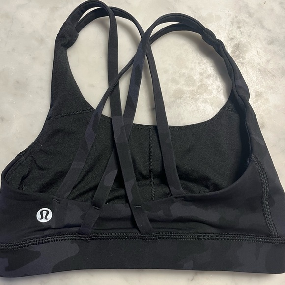Lululemon sports bra - Picture 2 of 2